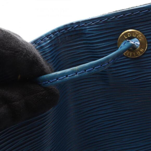 LOUIS VUITTON Blue Leather Shoulder Bag - Picture 9 of 9